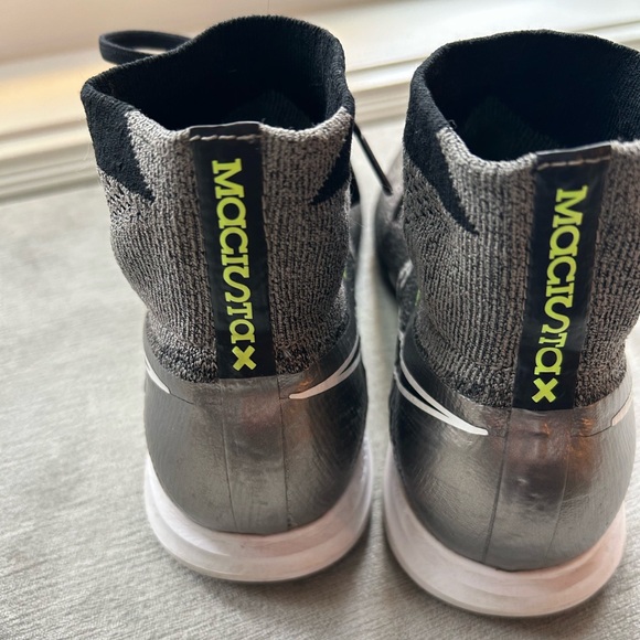Nike Magistax - Picture 4 of 4